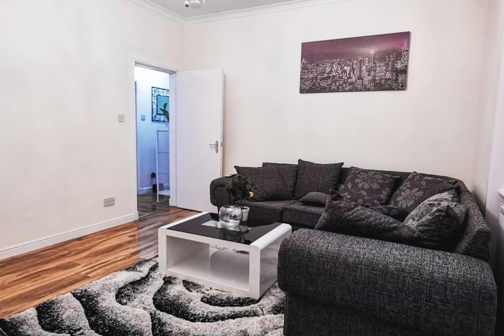 Glasgow Southside: Cosy 2 Bedroom Apartment Dış mekan fotoğraf