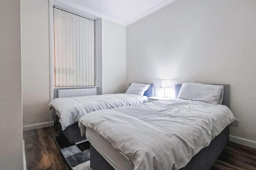 Glasgow Southside: Cosy 2 Bedroom Apartment Dış mekan fotoğraf
